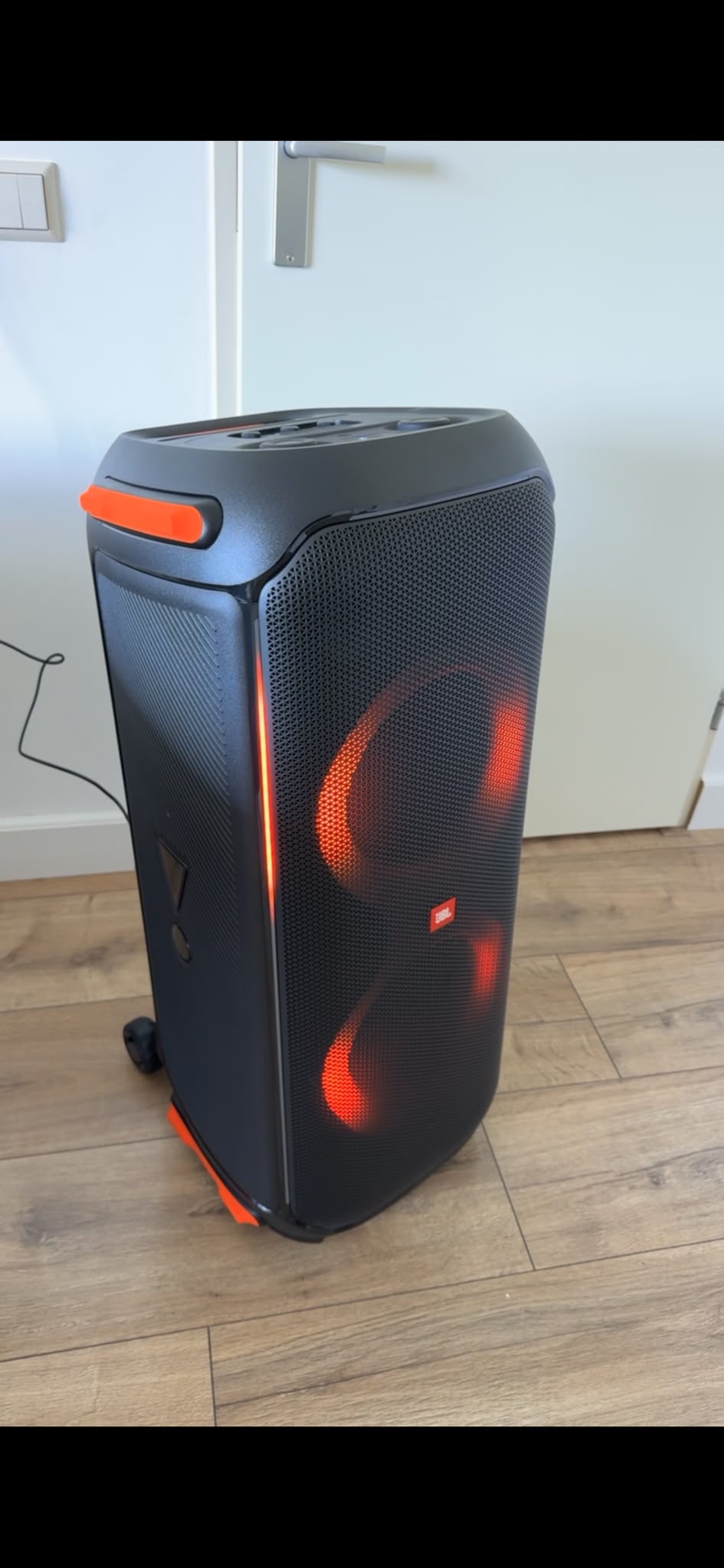 JBL party speaker te huur bij Miya Designz
