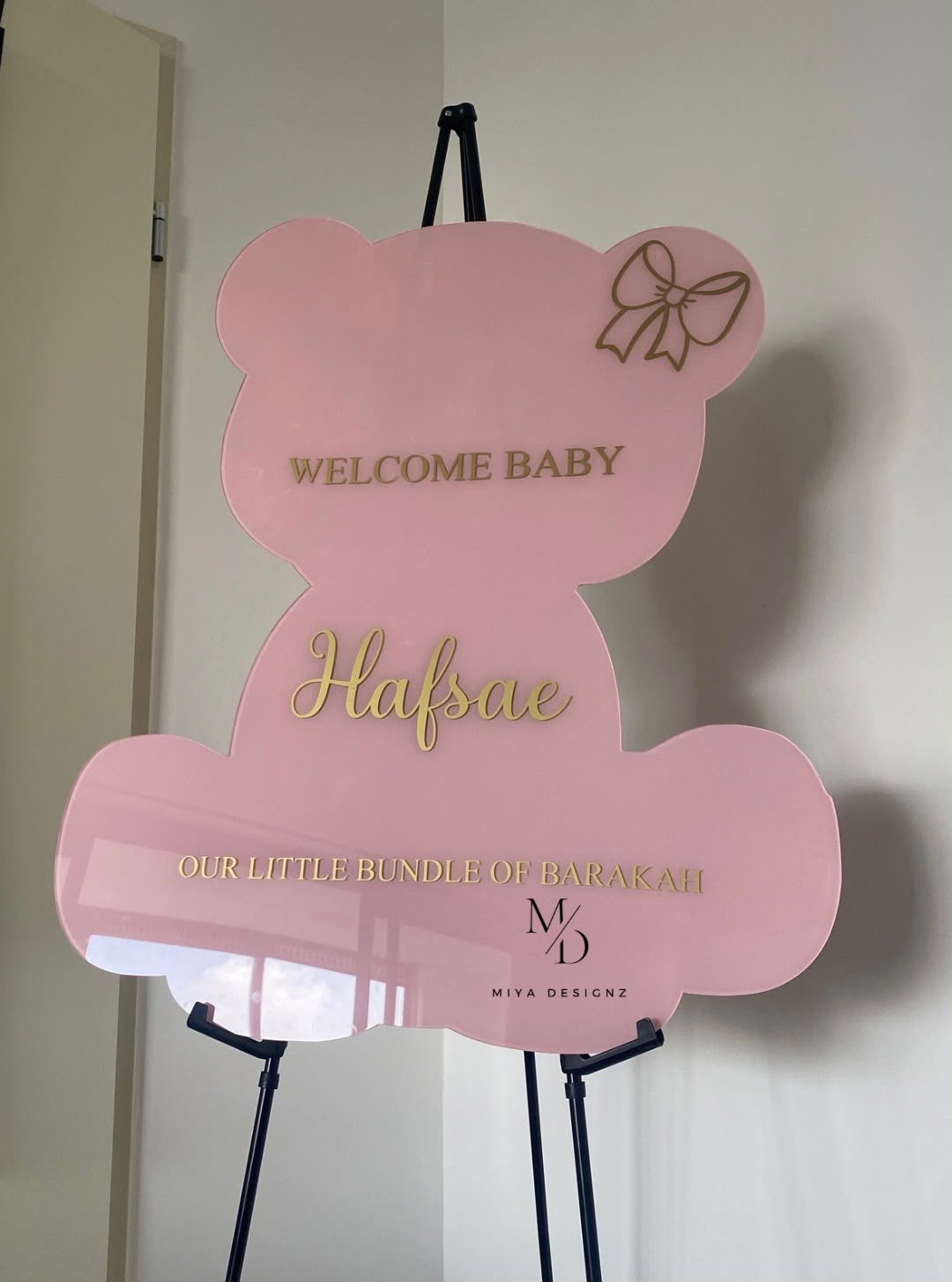 Roze babyshower welkomstbord van Miya Designz